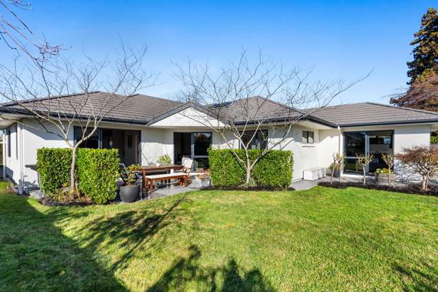 606 Nottingley Road Frimley_1