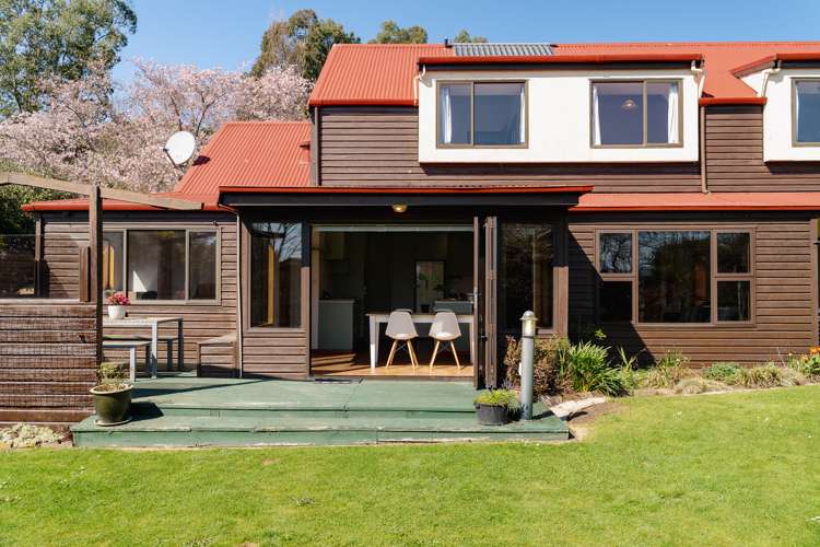 2 Jaffray Drive East Taieri_15