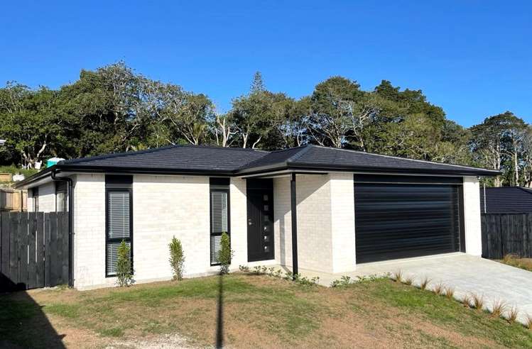 11 Royal Saint Annes Drive Kamo_18