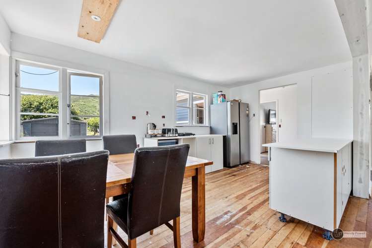 25 Dover Road Wainuiomata_9