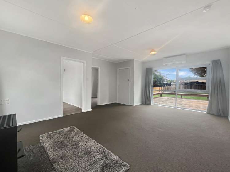 2/111 Arthur Crescent Hilltop_6