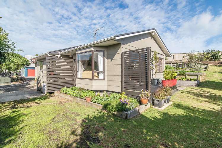 85 Queens Road Waikanae Beach_18