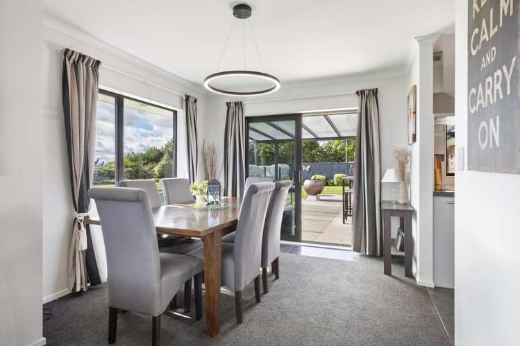 146 Mount Taylor Drive Feilding_1