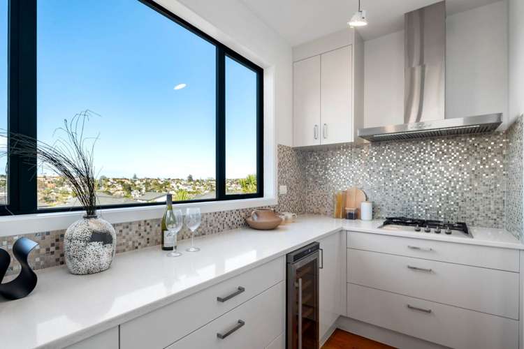 24 Bearing Parade Long Bay_18