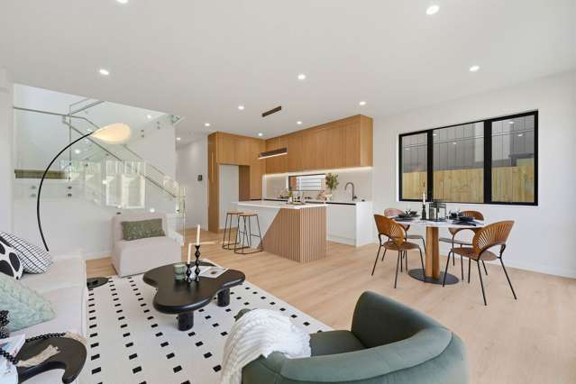 19 & 25 Wira Lane Silverdale_4