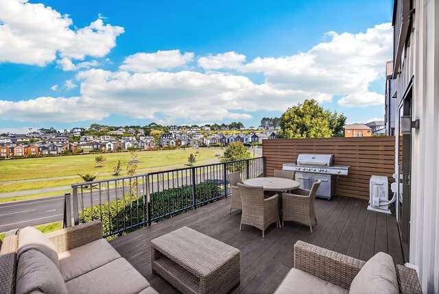 103 Bonair Crescent Silverdale_3