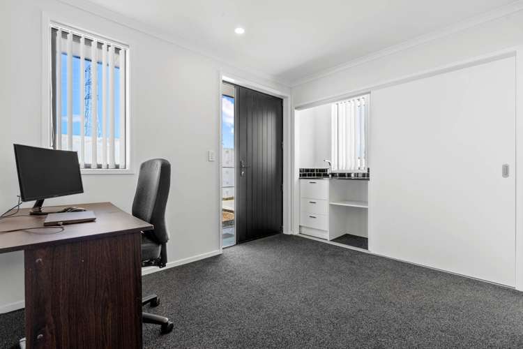 21 Dumas Place Rosehill_18