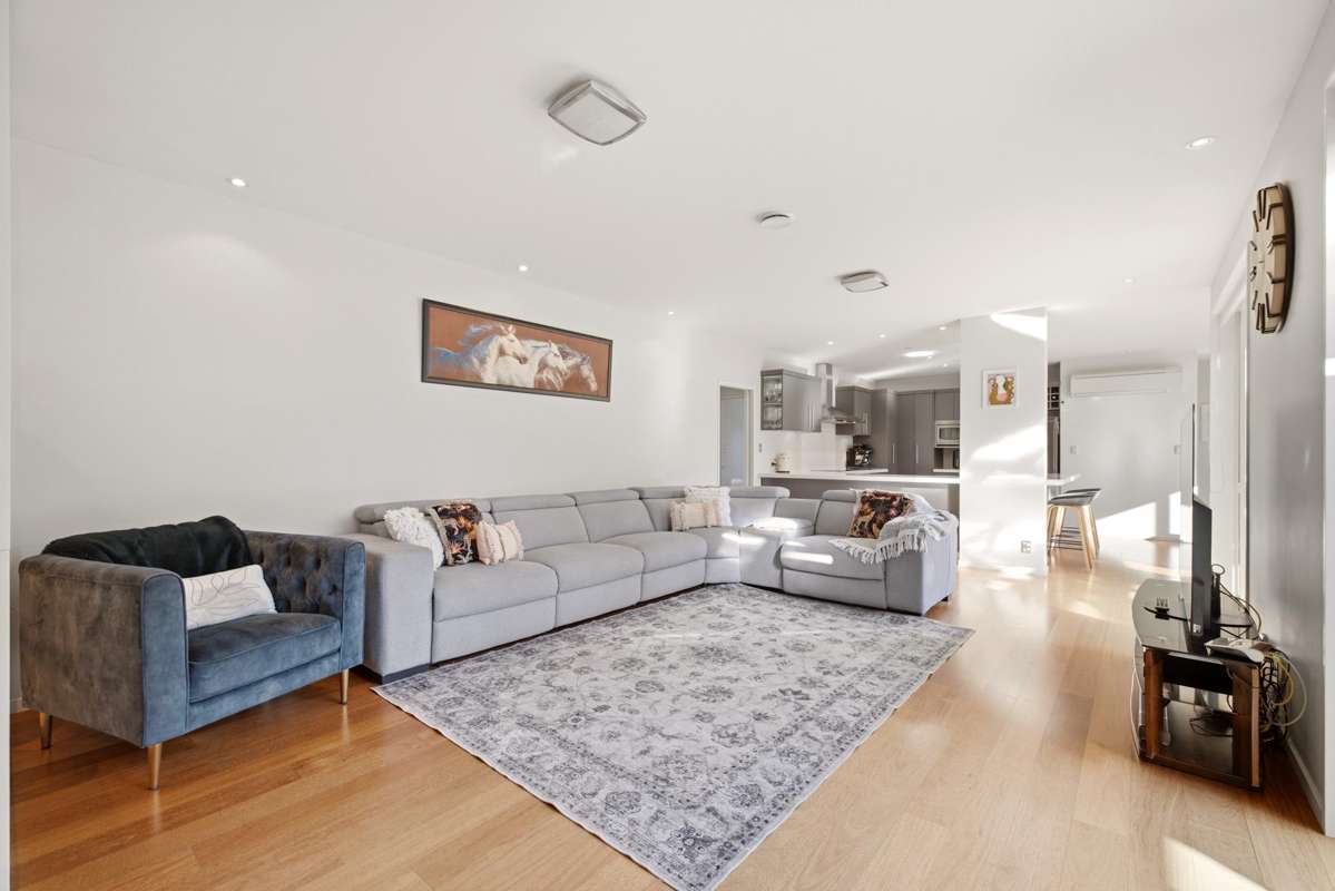 62 Windsor Drive_1