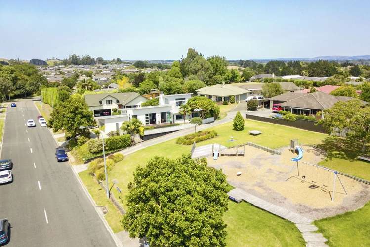 54 Hollister Lane Ohauiti_24