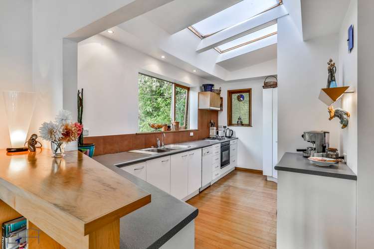 38 Opou Road Titirangi_15