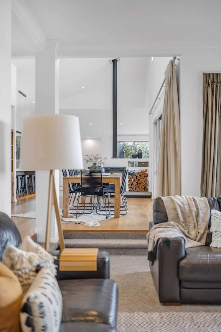 9 Intrepid Crescent Beachlands_13