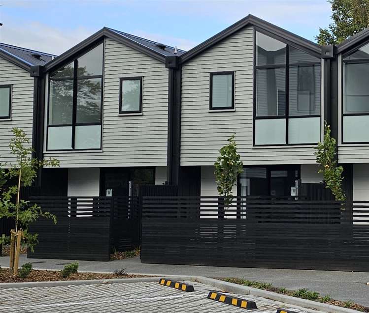 15/27 Harewood Road Papanui_1