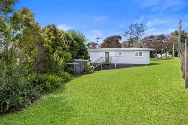 71 Vipond Road Stanmore Bay_16