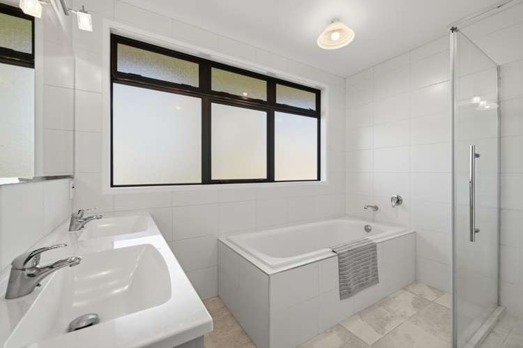 29 Raniera Place Springfield_20