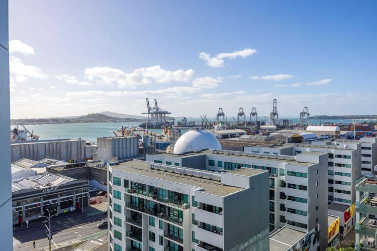 1307/30 Beach Road Auckland Central_16