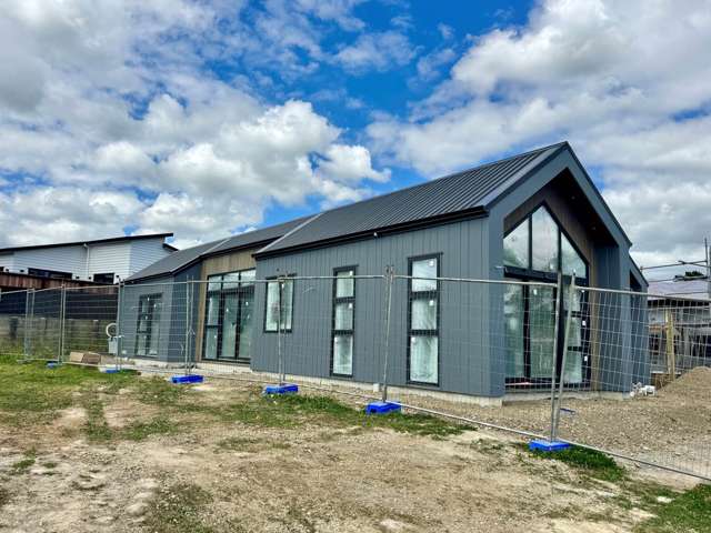 411 Te Taruna Drive Milldale_2