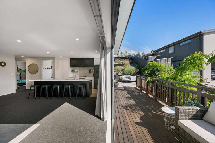 71 Stratford Drive Mount Pisa_10