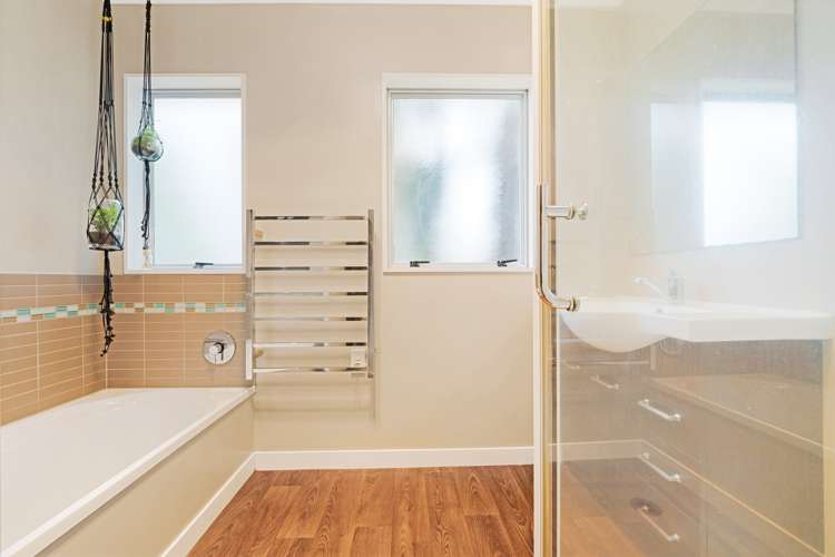 2/23 Thalia Place Totara Vale_12