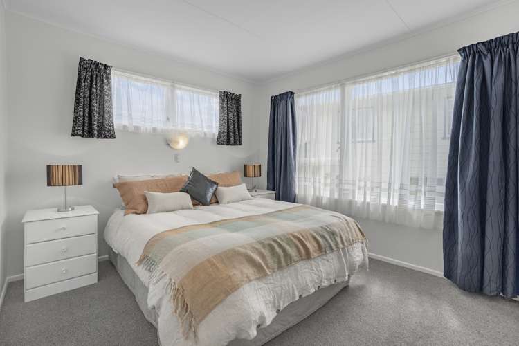 13 Matariki Grove Wainuiomata_8