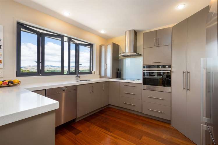 101 Marlborough Ridge Drive Fairhall_7