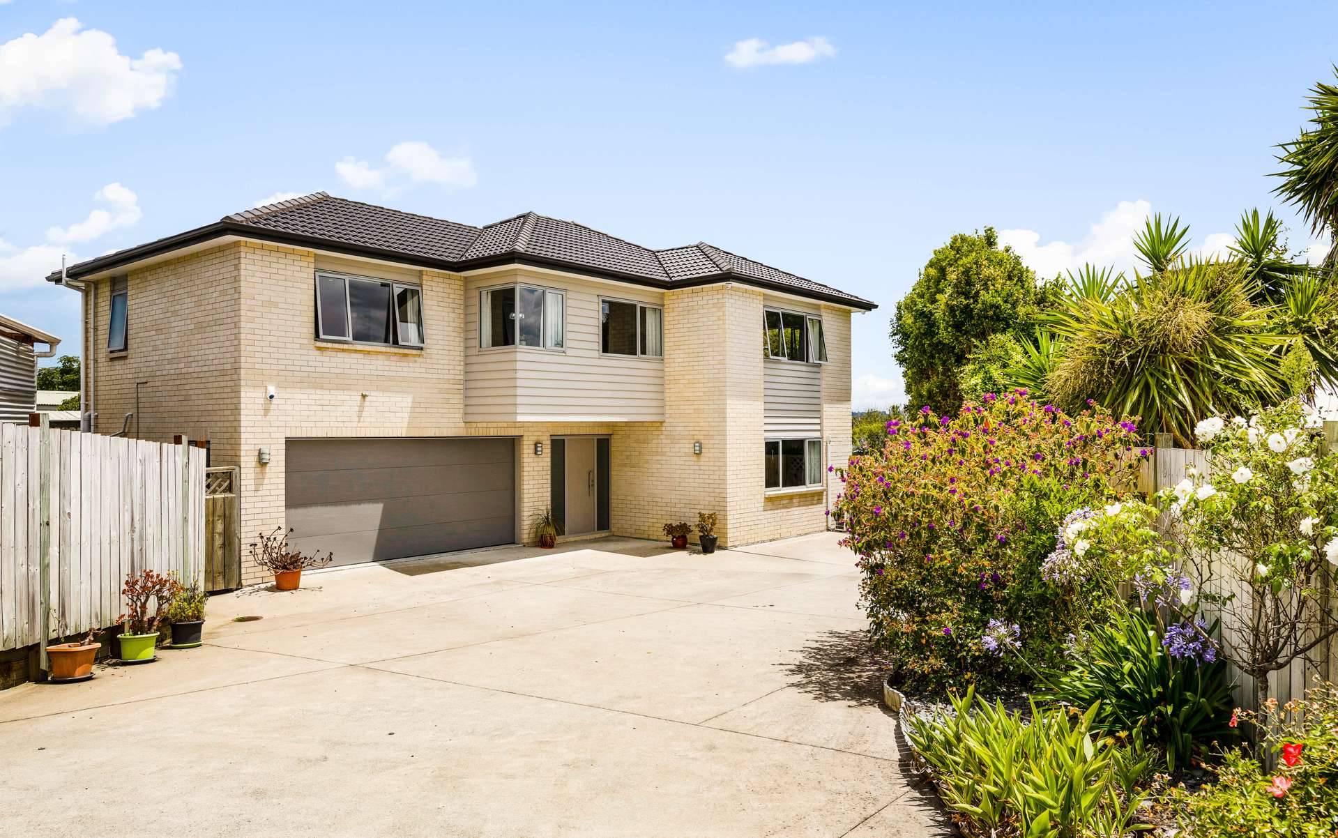 24a Vodanovich Road Te Atatu South_0