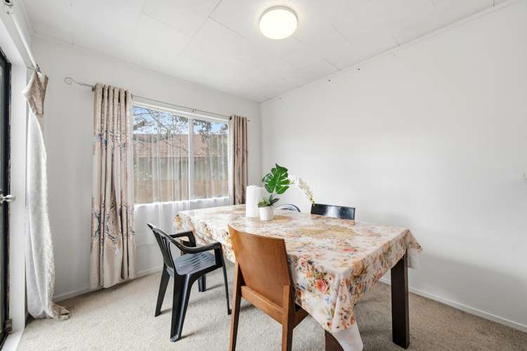 454 Swanson Road Ranui_3