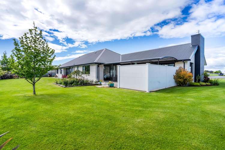 28 Talboys Drive Winton_26