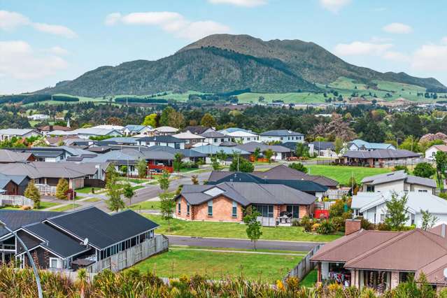 36 Huka Heights Drive Rangatira Park_2