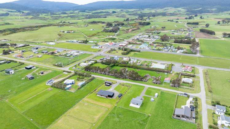 5 Surrey Street Orepuki_20