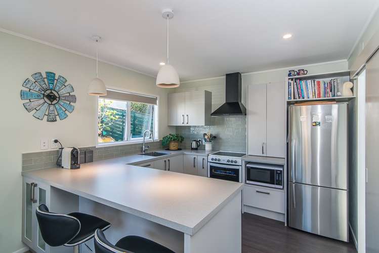 1 Beachwater Grove Paraparaumu Beach_7