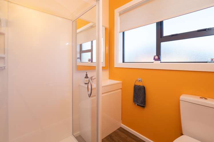 64 Cross Street Allenton_13