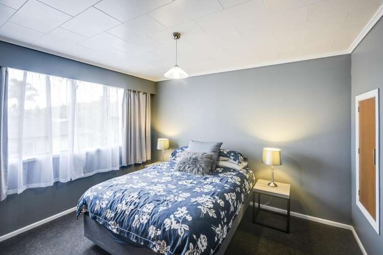 26 Surrey Street Taradale_13