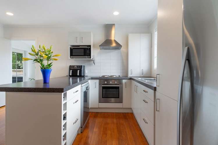 49 Celtic Crescent Ellerslie_4