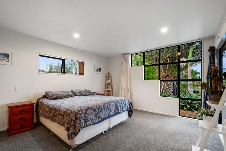 8 Cloverfields Drive Waimauku_14