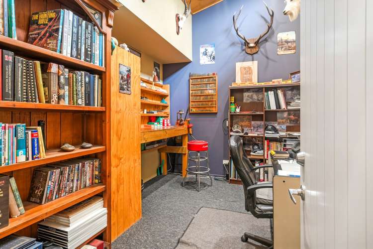 1 Hart Place Lake Coleridge_23