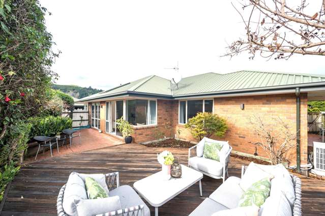 1 Di Leva Way The Wood_2