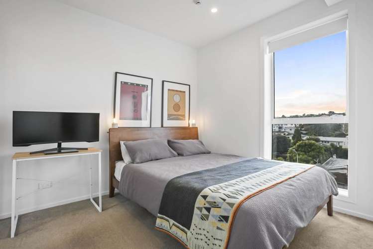 413/1817a Great North Road Avondale_11