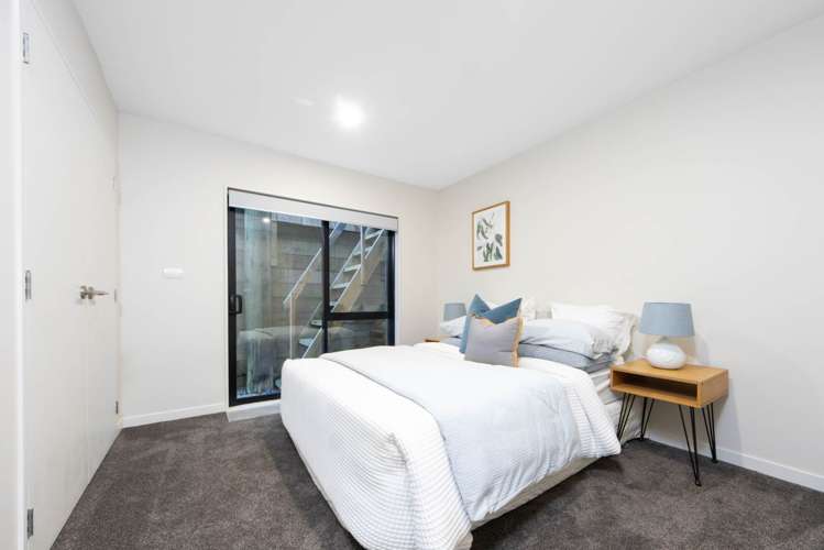 24 Gospel Heights Flat Bush_21