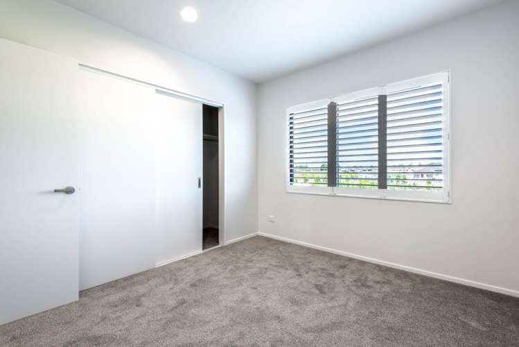 9/5 Hemopo Street Pukekohe_4