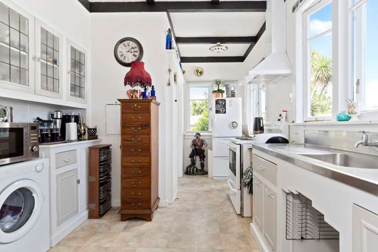 53 Windsor Road Bellevue_11