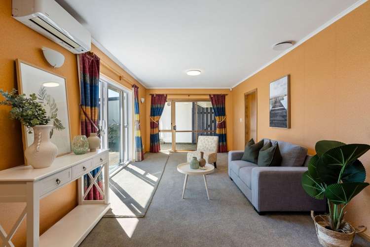 32 Brooker Grove Newlands_22