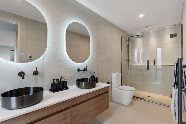 10 Flowers Lane Cracroft_15