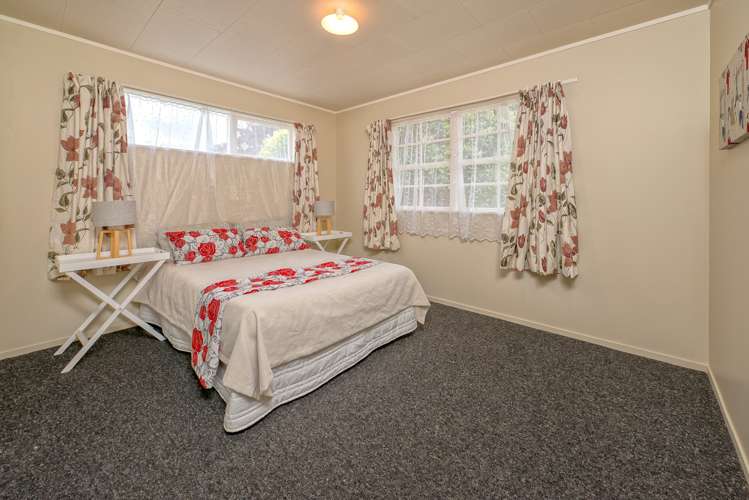 27 Fairdale Avenue Red Hill_4