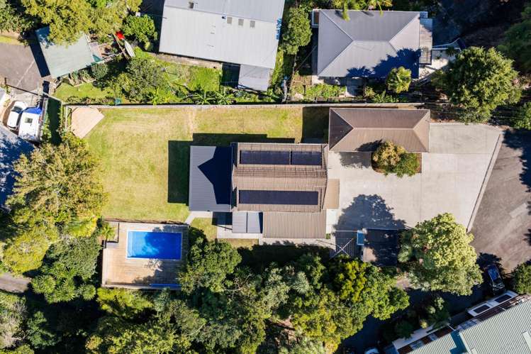 2 Memorial Drive Parahaki_30