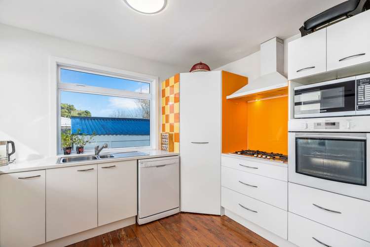 2/8 Oteha Valley Road Northcross_5