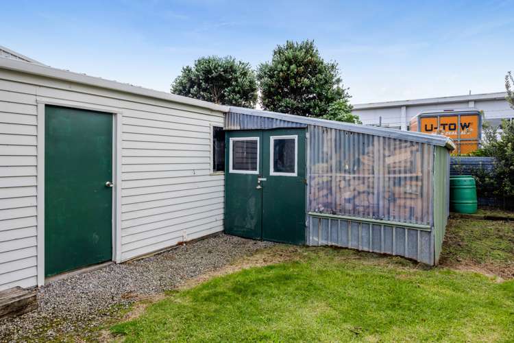 55 Domett Street Opunake_19