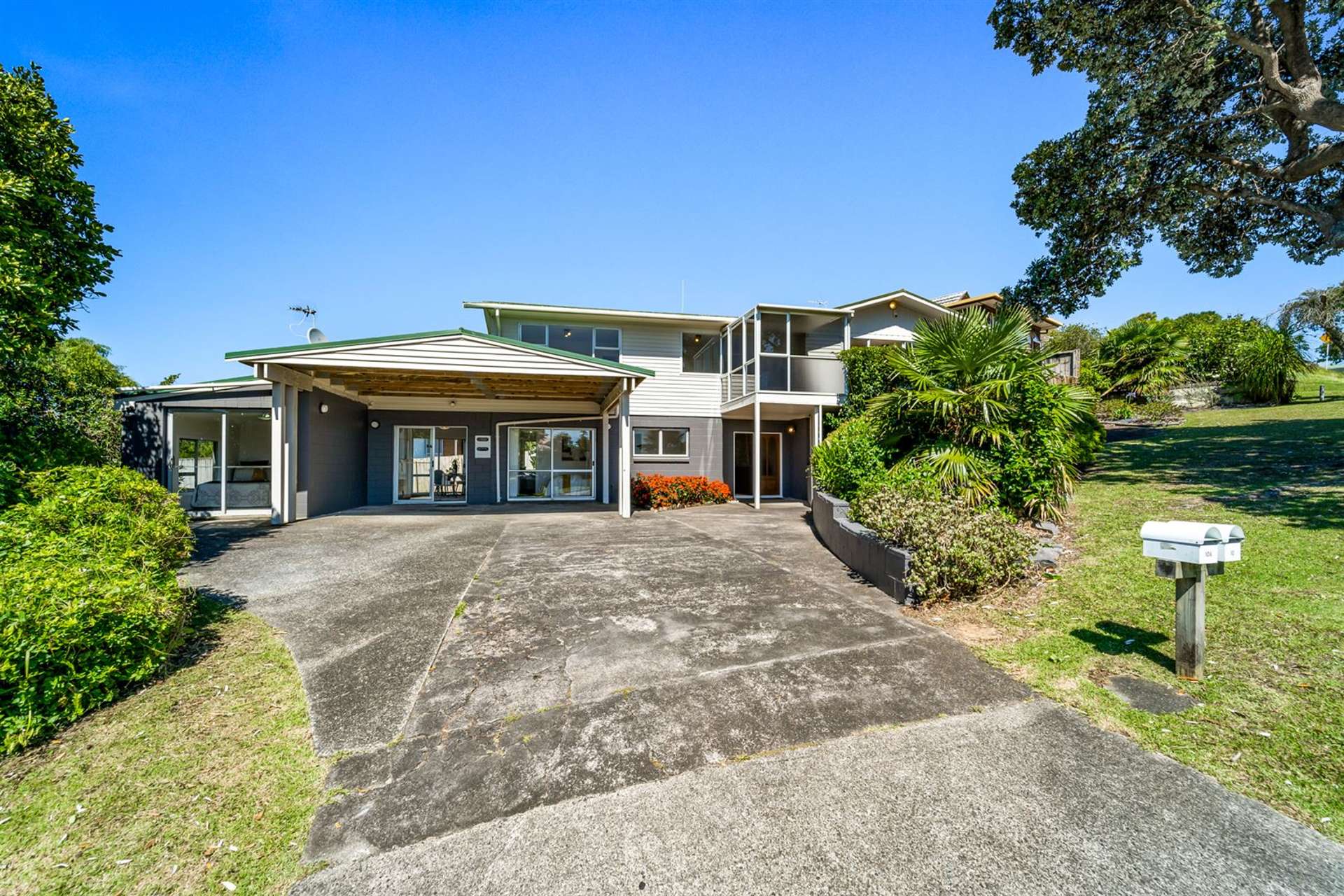 10 Helvetia Drive Browns Bay_0