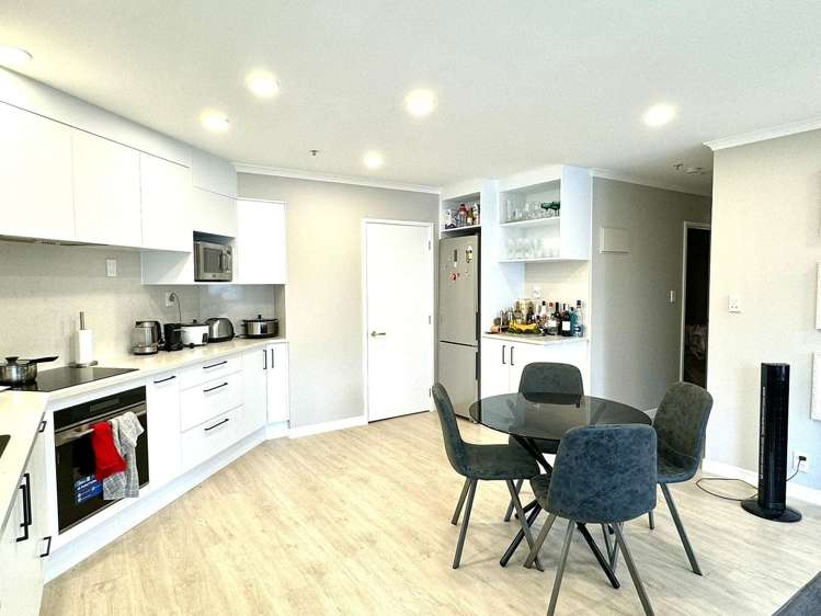 8D/117 Victoria Street West Auckland Central_6