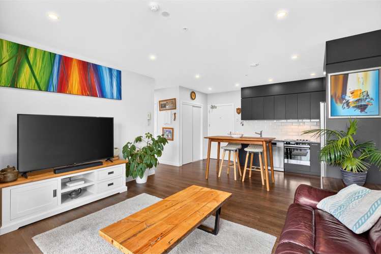 110/57 Mapou Road Hobsonville_12