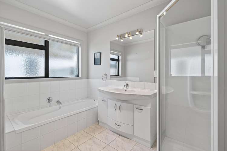 1 Bellbird Rise Pyes Pa_19